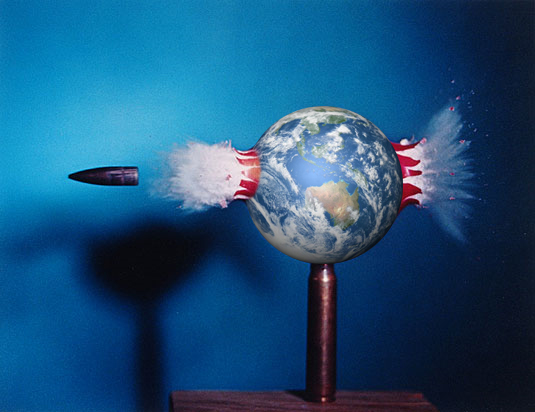 Image credits: Harold Edgerton (1964), NASA. Edit: Ian O'Neill Image credits: Harold Edgerton (1964), NASA. Edit: Ian O'Neill